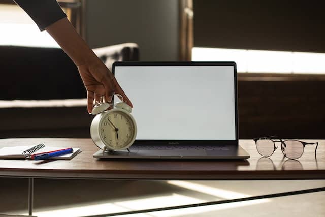 Time and Attendance Management: Everything You Need to Know